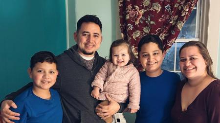 José Raúl Hernández and his family