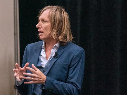 Steve Argue speaking at Inspire 2022.