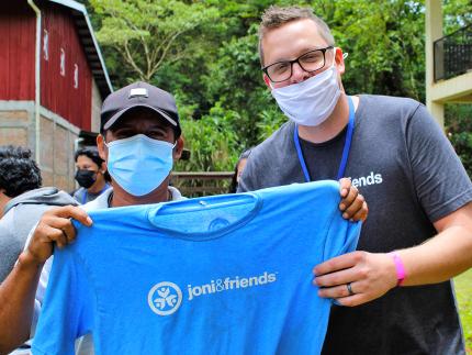 Resonate Global Mission missionary Vinnie Adams with Jorge. Jorge recently chose to follow Christ.