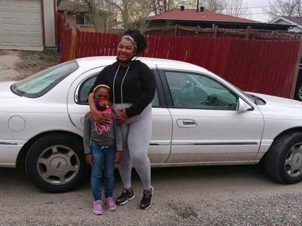 G’awna received meals, a car, and support from church volunteers in Aurora, Colo. 