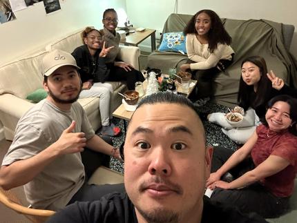 Agape and Ecclesia, a Resonate Global Mission partner campus ministry at Loyola University in Chicago, created Explore groups to provide a safe space for students to ask questions about faith and the gospel.