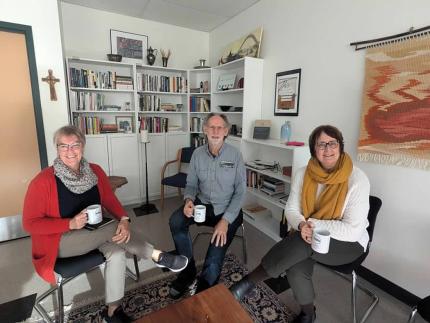 Members of the 1Life team.