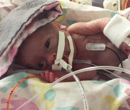 Eloise Blaire Kuiper, 3 weeks old