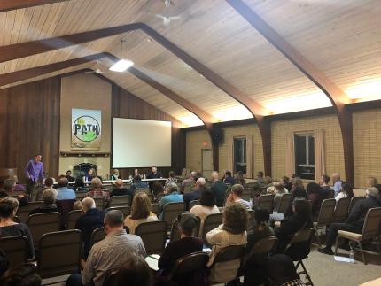 Panelists discuss immigration at CRC church in Chicago area